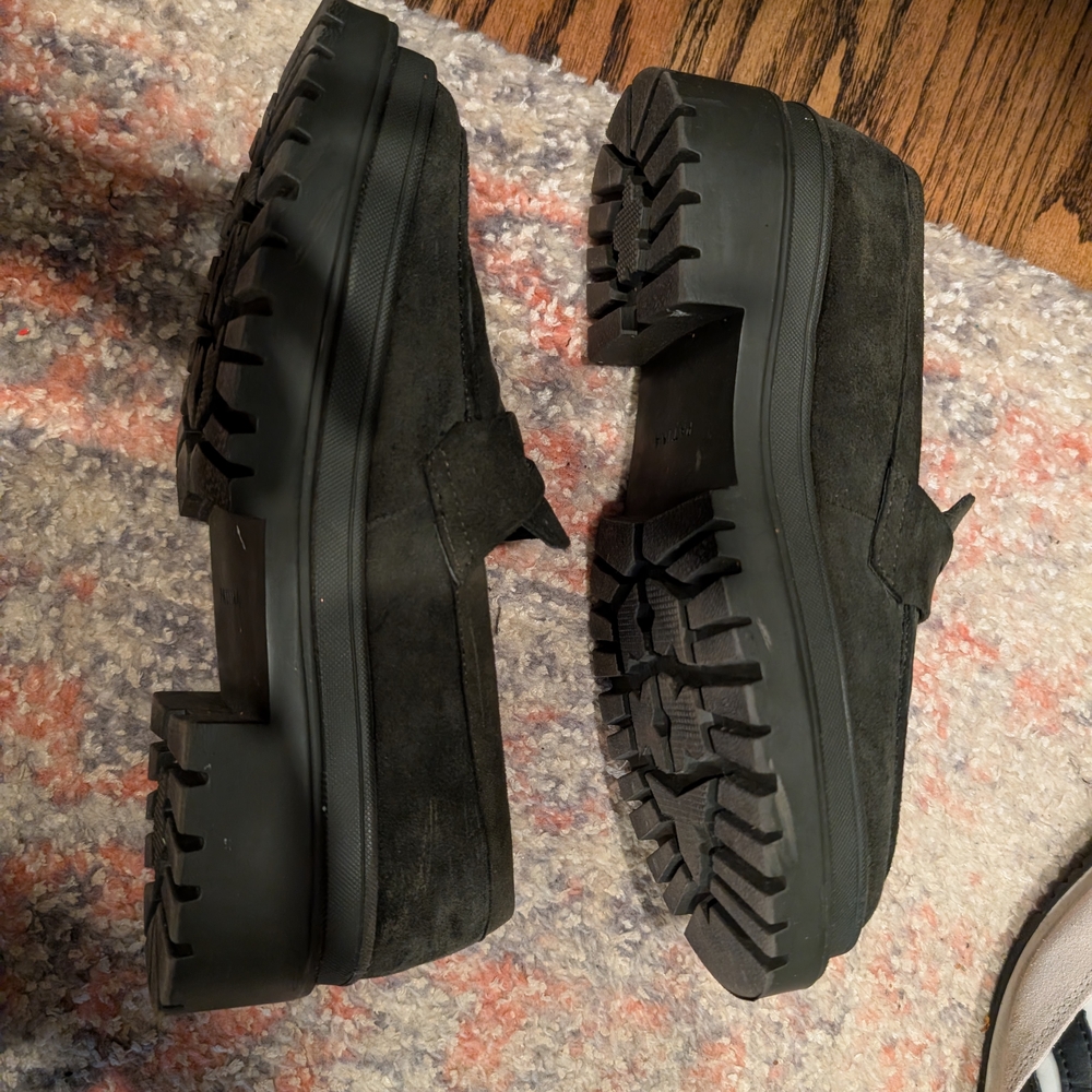 Green Suede Womens Loafers - Picture 5 of 6